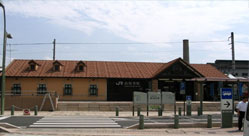 山梨市駅舎